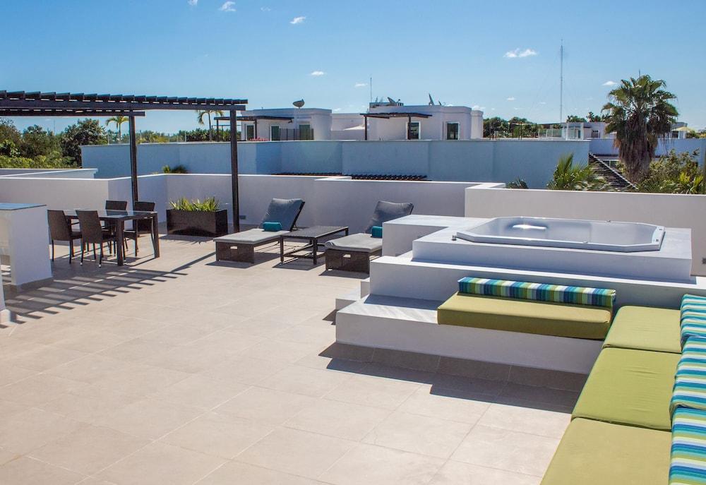Residences At The Fives Playa del Carmen Exterior foto